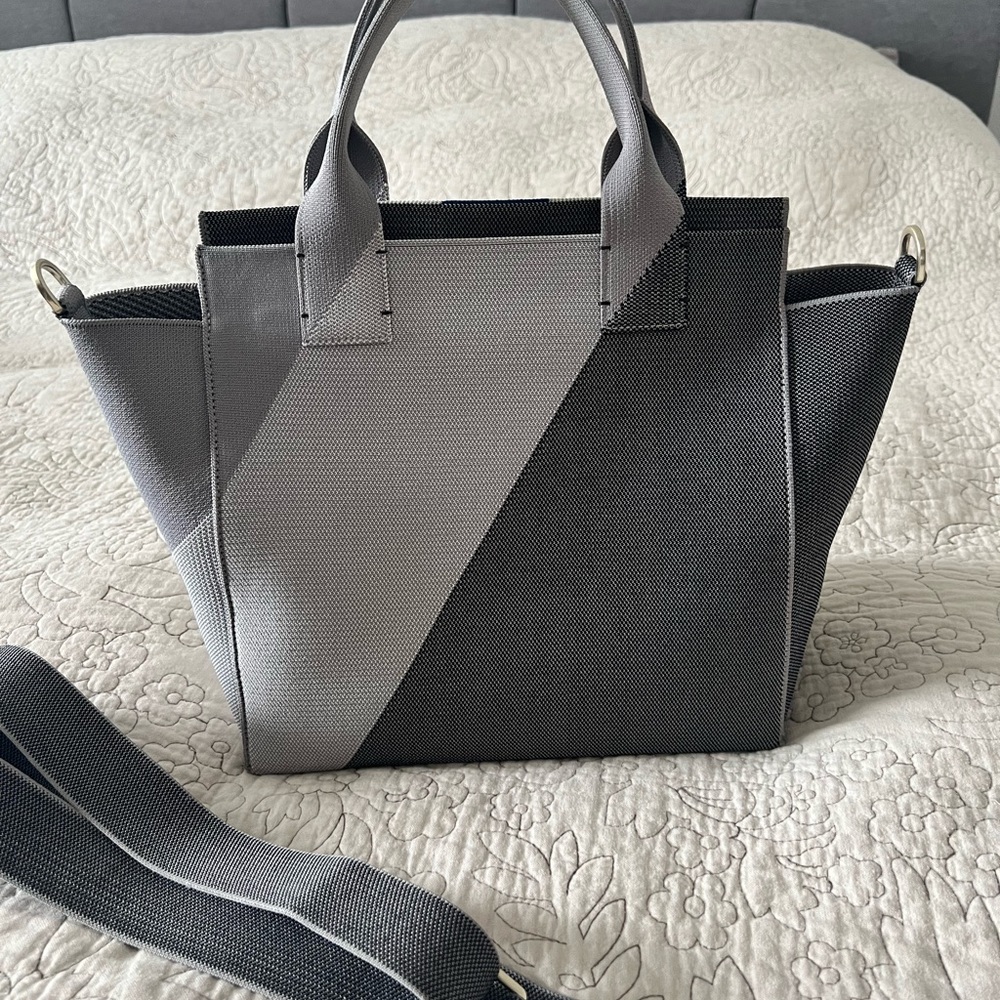 Rothy’s The Handbag - Charcoal Gray